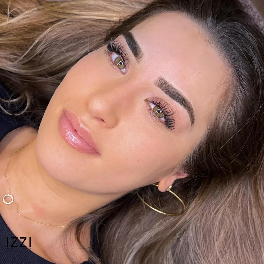 Ombré Powder Brows